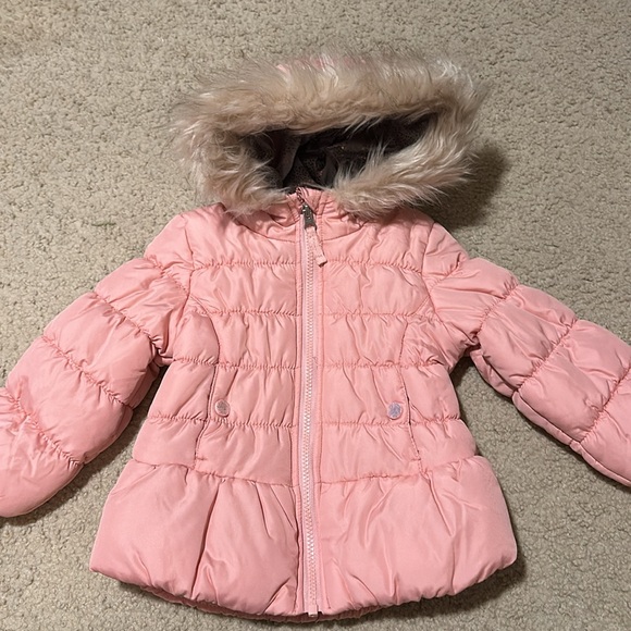NWT - Size 4 coat with faux fir hood - Picture 1 of 7